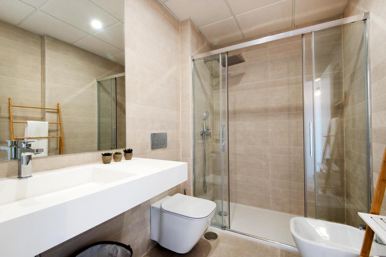 Alamar The Best Luxury Apartment On The Beach Torremolinos Exteriör bild